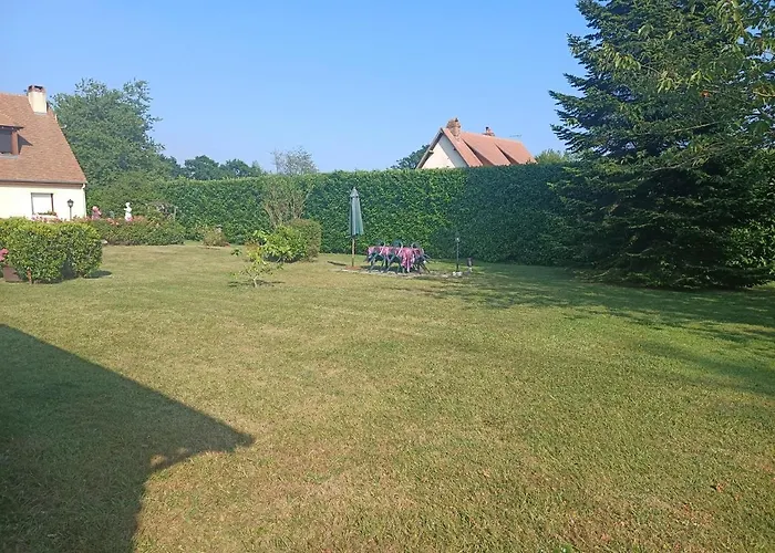 & Sur La Cote Fleurie Holiday home Auberville